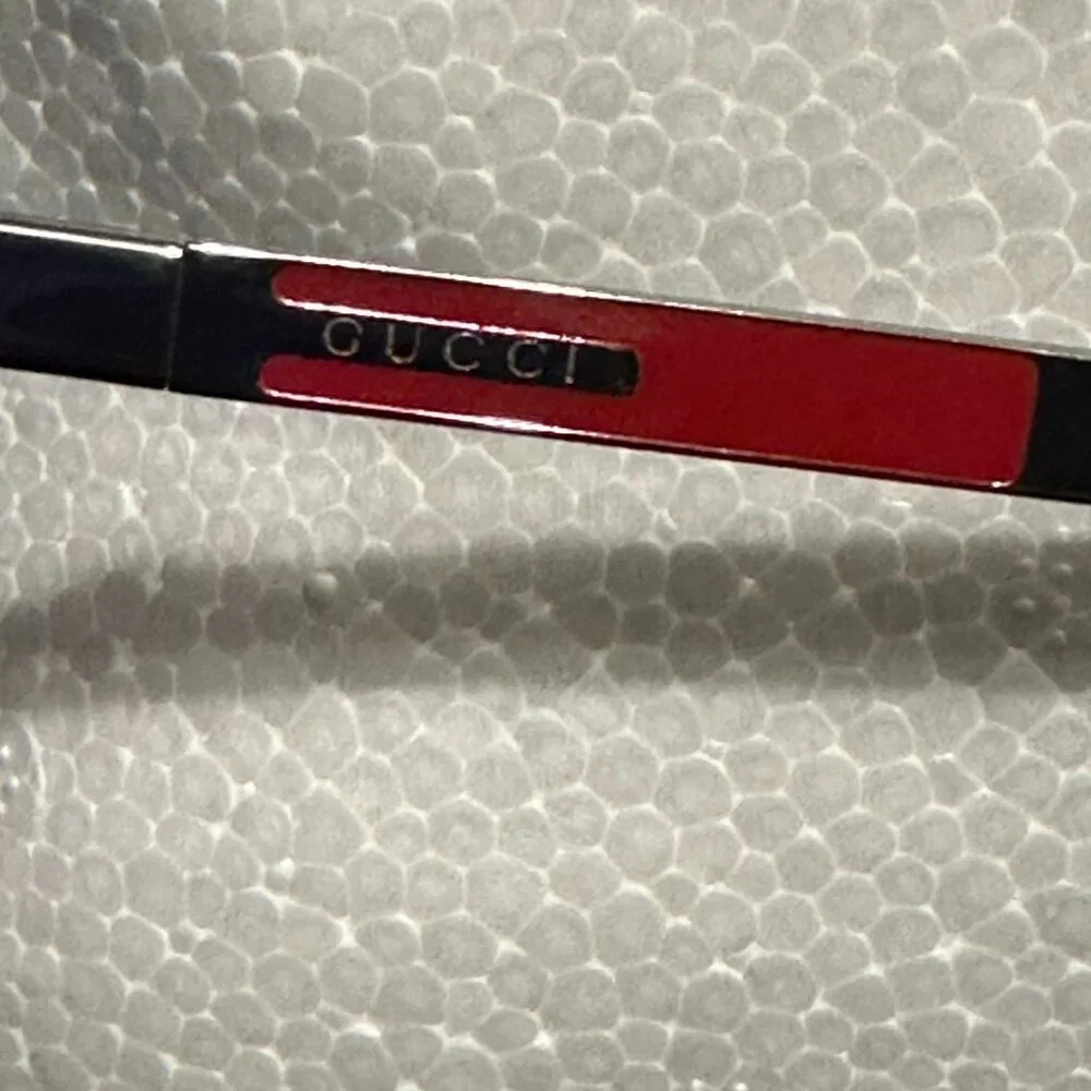 Gucci Aviator Sunglasses GG 1827/S - Timeless Elegance and Sophistication - Picture 16 of 16